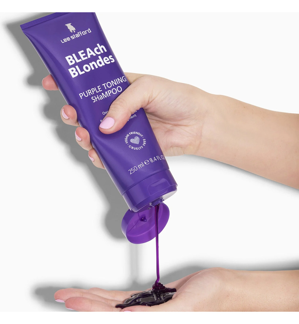Lee Stafford Bleach blondes purple toning shampoo (250 ml)