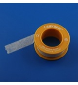 Leukopor Hechtpleister 5m x 5 cm (1 stuk)