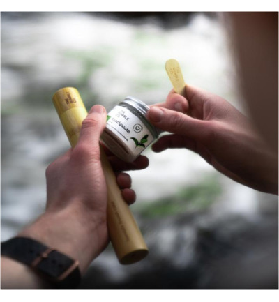 The Humble Co. Tandpasta potje charcoal (50 ml) - image 2