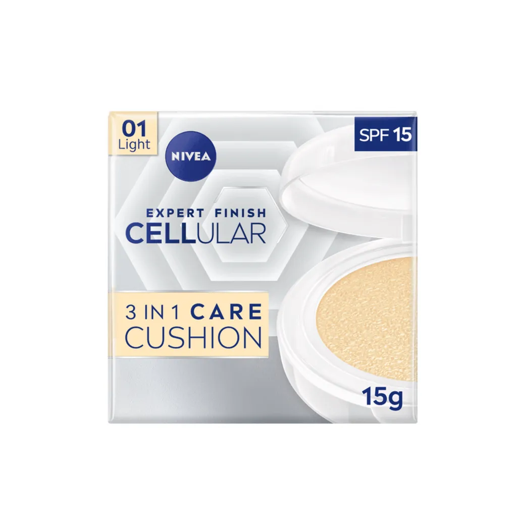 Nivea Hyaluron Cellual Filler 3-in-1 Care Cushion Light (15 ml)